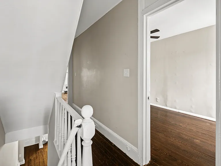 127 Seville St — Photo 20
