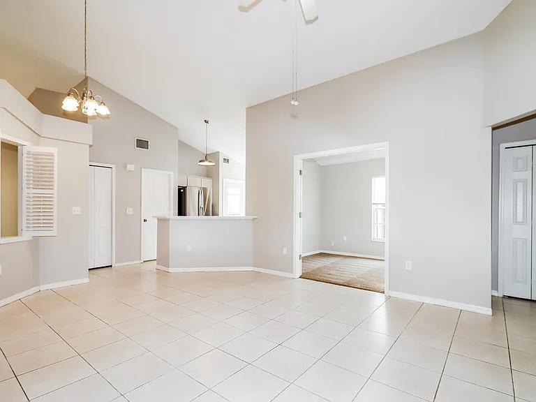 7249 Captiva Cir — Photo 7