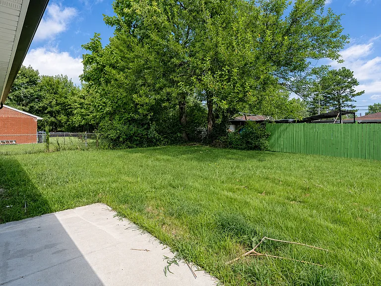 4907 Rosalind Ct — Photo 17