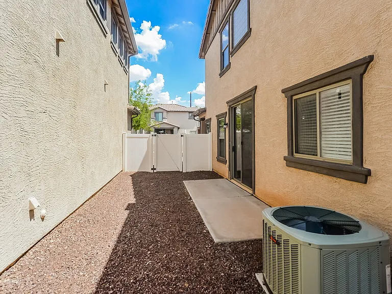 3939 E Jasper Dr — Photo 17