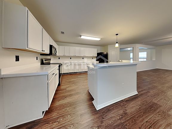 4th image of 12408 Lanier Islands Cir
