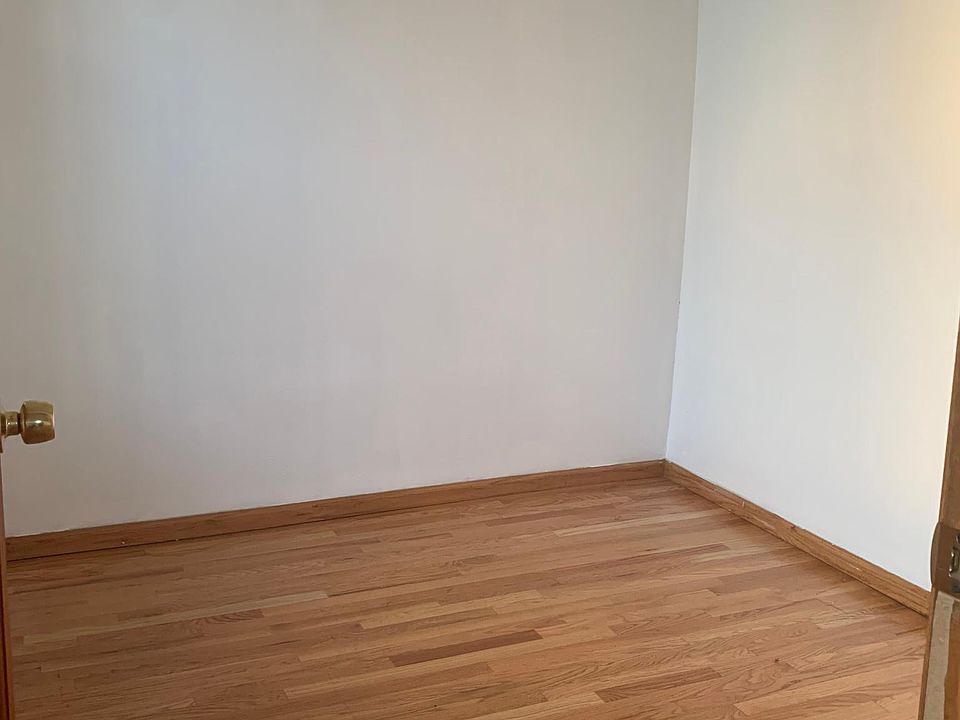 1st image of 2235 N Western Ave #2F