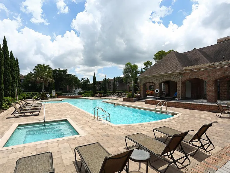 10200 Gandy Blvd N #911 — Photo 13