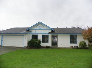 4461 Constitution Ln, Longview, WA 98632