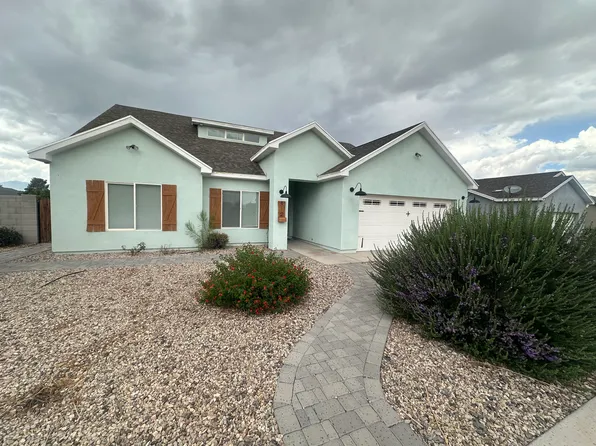 1492 N Porter Ln, Thatcher, AZ 85552