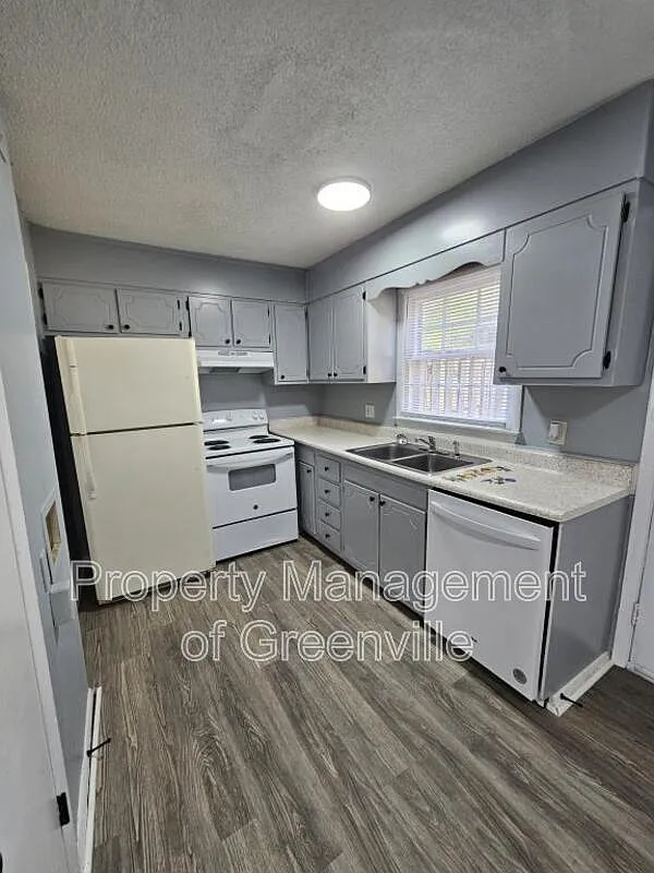 2 bed, 1.0 bath, 1040 sqft, $995 — Photo 4