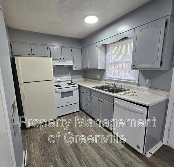 6526 White Horse Rd #1B — Photo 5