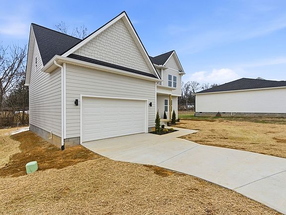 3rd image of 1020 Scenic View Ct