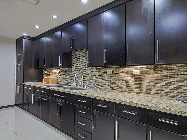 412 Toronto Ave #34 — Photo 11