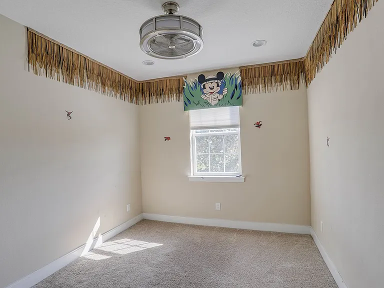 510 Captiva Dr — Photo 26