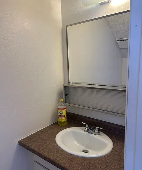 16122 S Ainsworth St Apt 4, Gardena, CA 90247 | HotPads