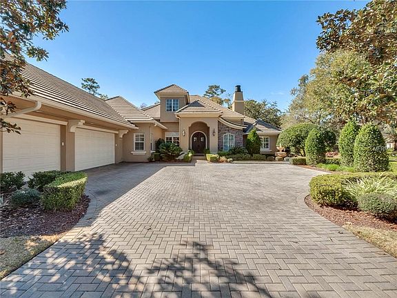3rd image of 1889 Oakbrook Dr
