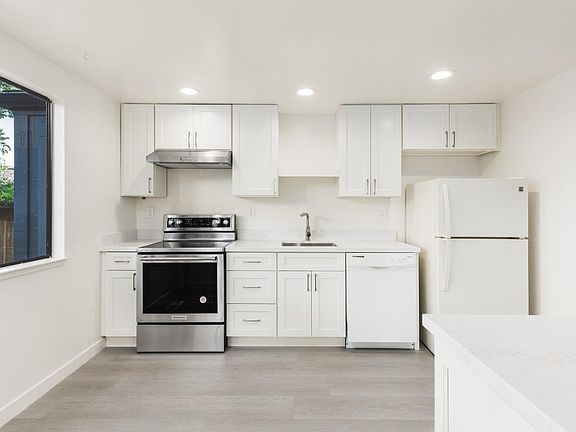 2nd image of 11 Quail Court