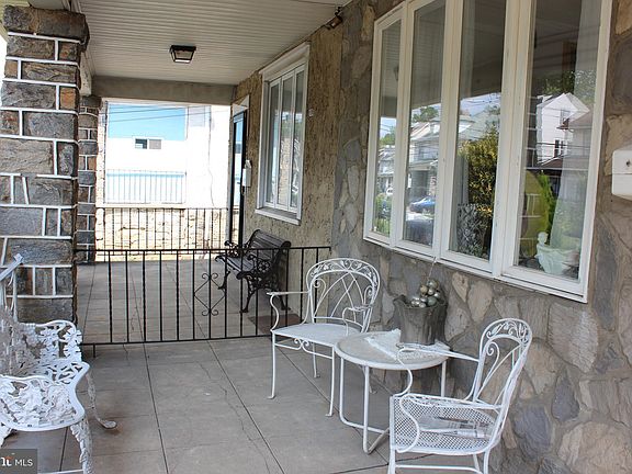 3rd image of 539 Orchard Ave