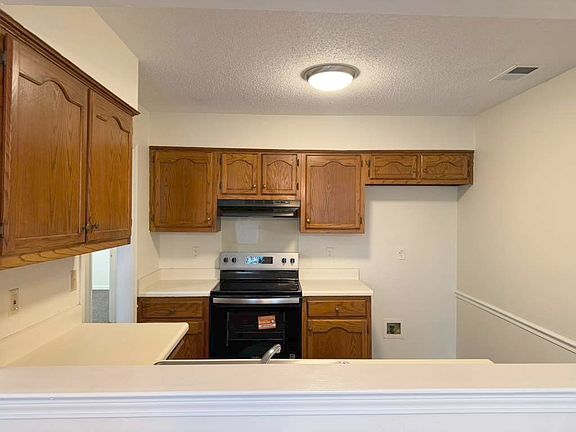 5th image of 6914 Snyder Rd