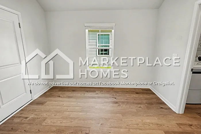 1716 Amber Ave SE — Photo 4