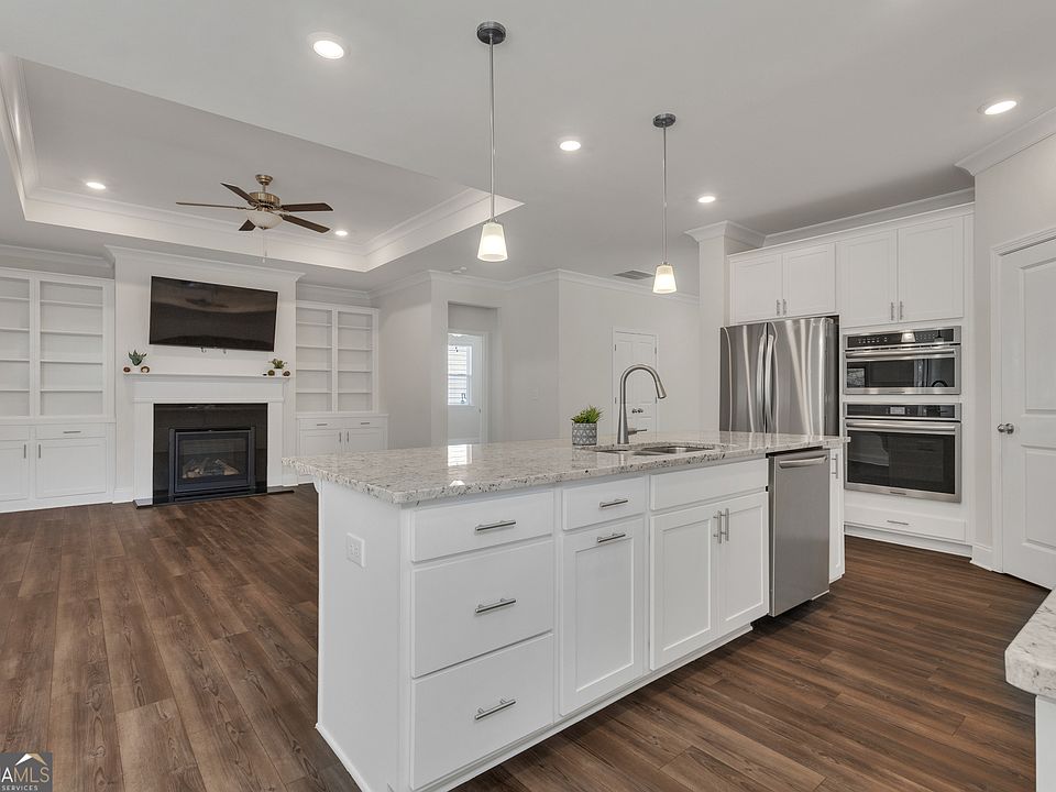 1st image of 200 Amherst Way