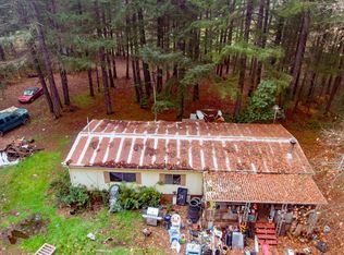 217 Pinewood Way, Cave Junction, OR 97523