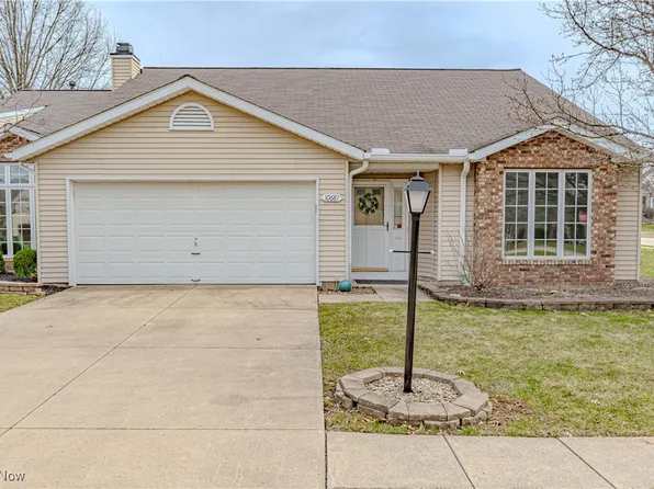 10681 Stapleton Dr, Strongsville, OH 44136