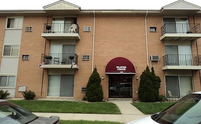 1st image of 1900 Canal St APT 1A