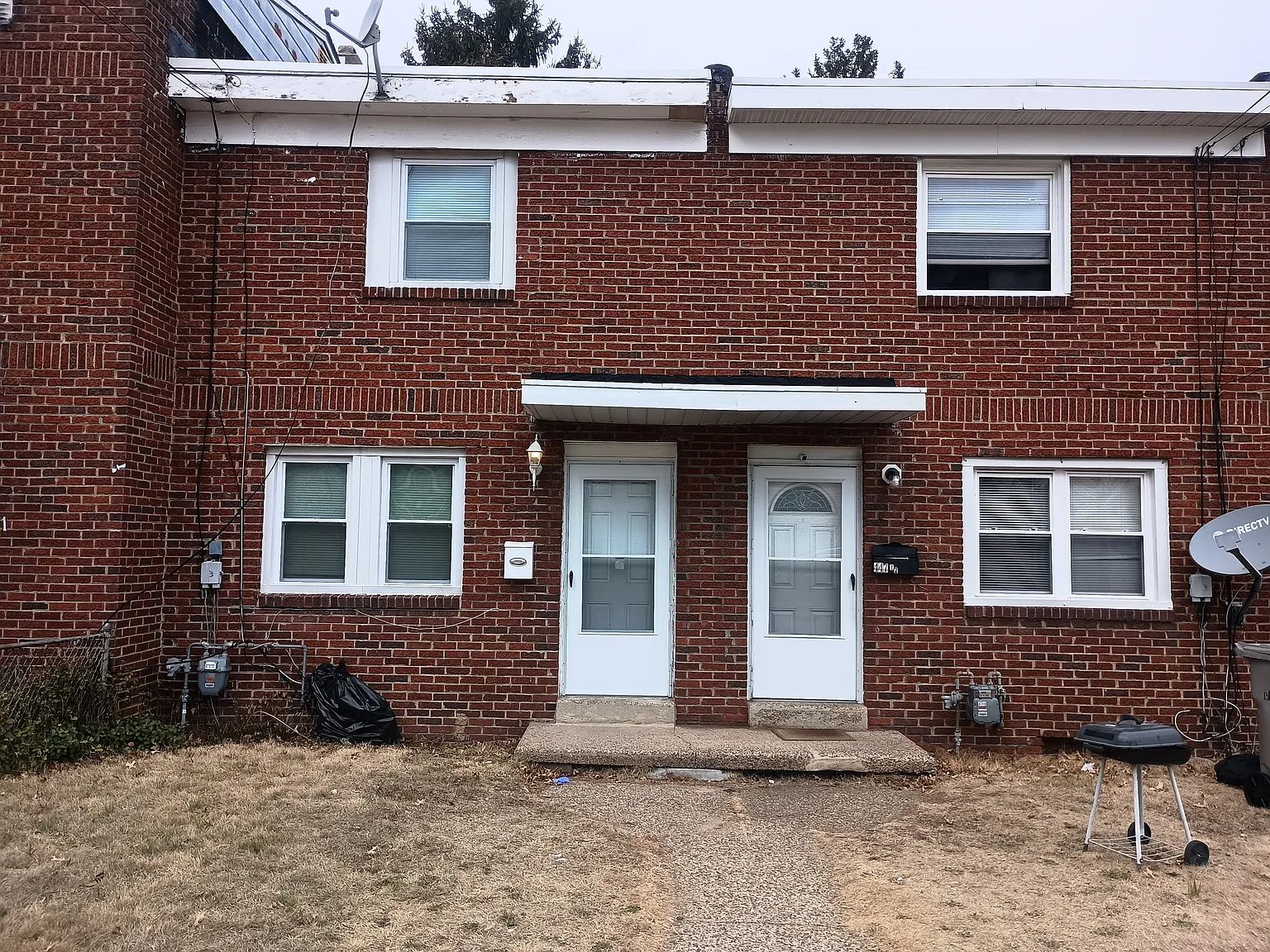 2 bed, 896 sqft, $1,700 — Photo 1