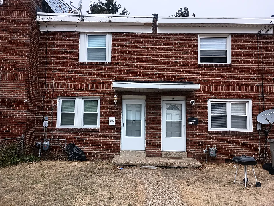 449 Cook Ave