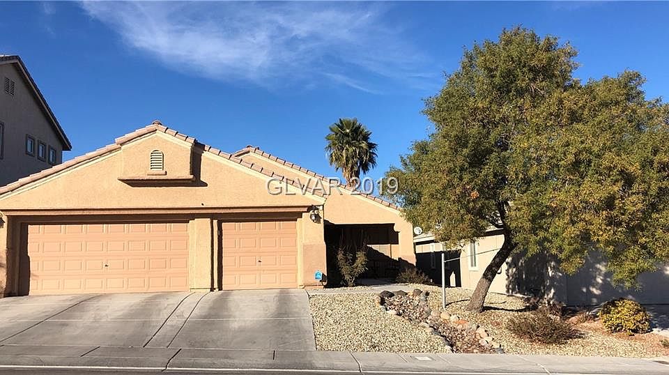 1st image of 320 Moonlight Glow Ave
