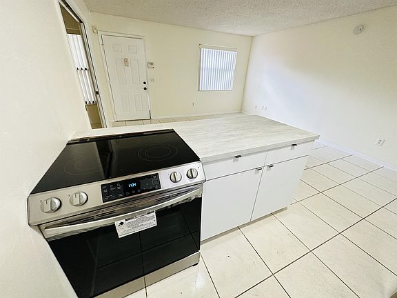2nd image of 1844 My Place Ln #1844
