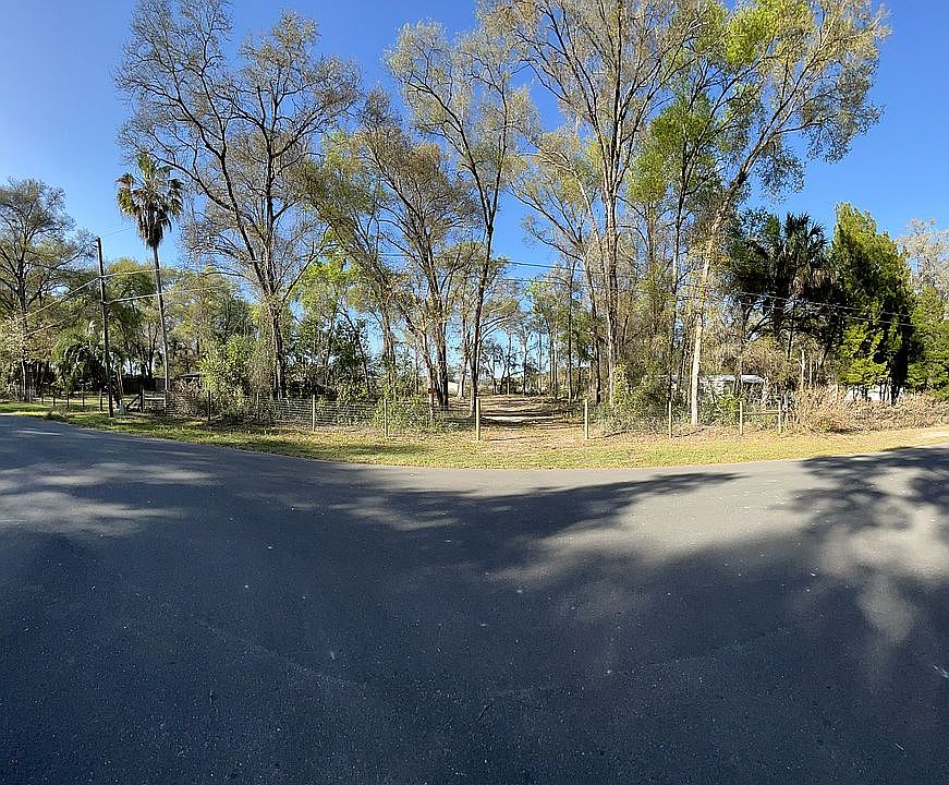 2nd image of 2343 E Goldpearl Ln
