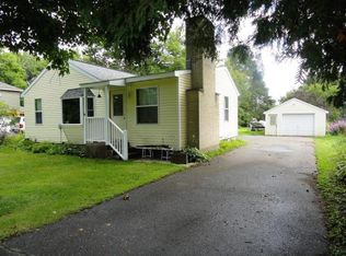 W6383 W Kraft Rd, Tomahawk, WI 54487