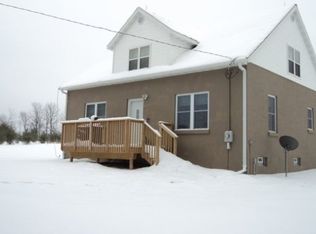 975 North Ln, Athens, WI 54411