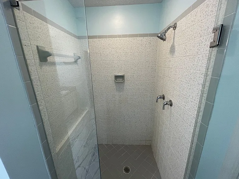 140 Treasure Palm Dr — Photo 17