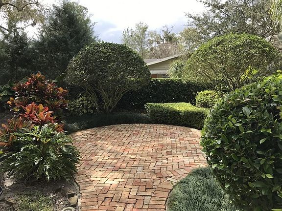 5th image of 1290 Arlington Pl