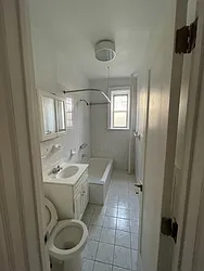 Rented by Chana Ofek, LREB
