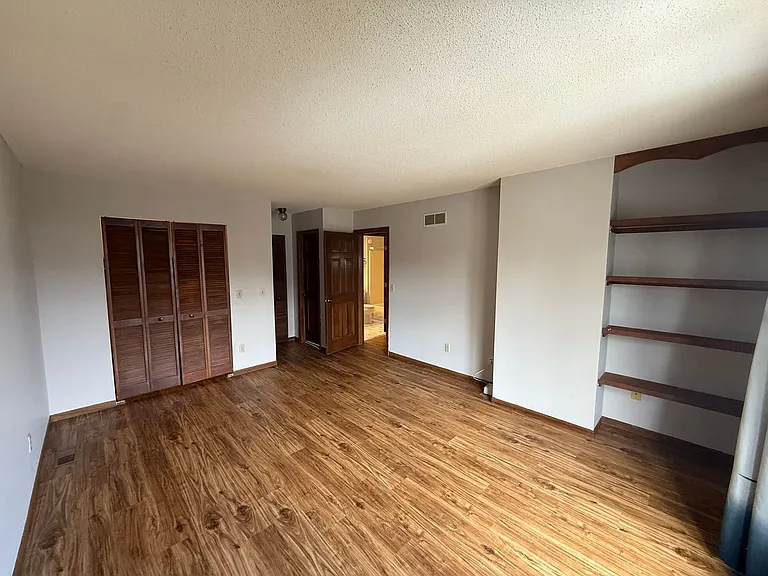 5123 Pinebrook Dr — Photo 18