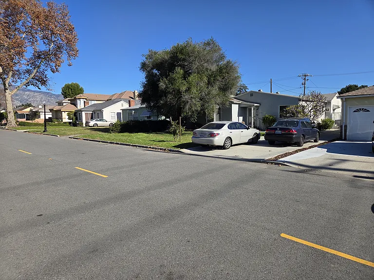 5710 Alessandro Ave — Photo 1