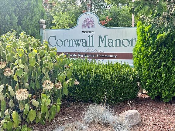 3rd image of 91 Manor Dr #91