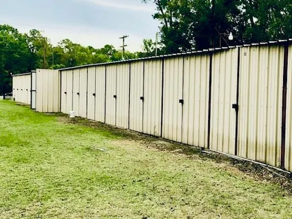 5701 Highway 190 W, Pointblank, TX 77364