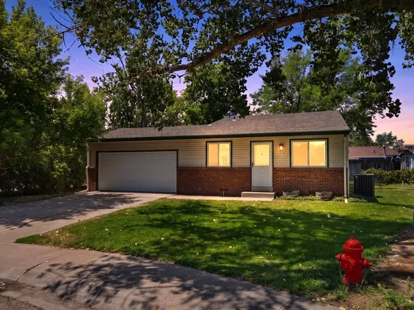 205 21st Ave Ct, Greeley, CO 80631