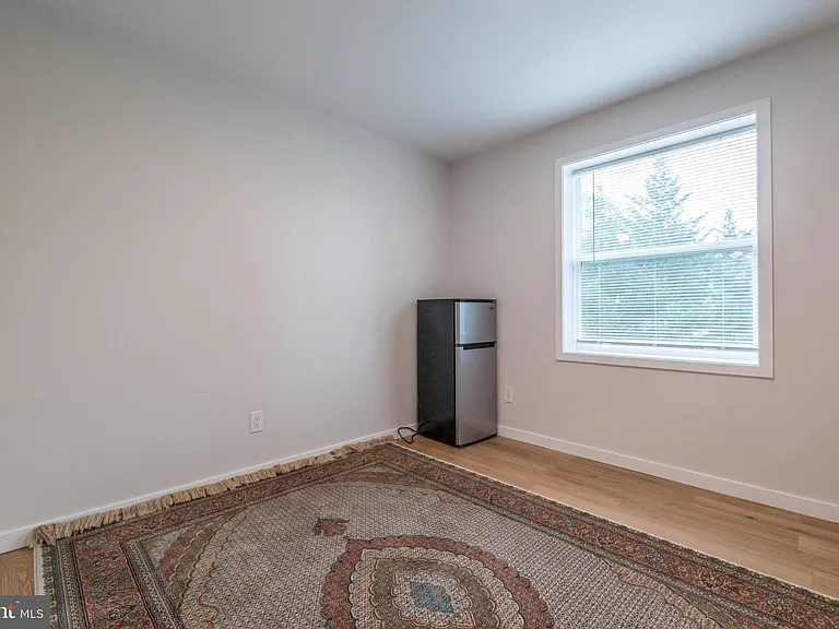 8321 Raymond Ln — Photo 19