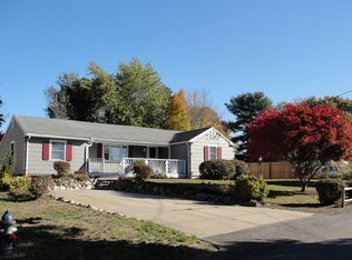 15 Sandpiper Ter, Wareham, MA 02571