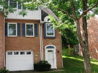 105 Inverness Dr, Pittsburgh, PA 15237