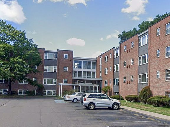 3rd image of 53 Wolcott Hill Road #C12