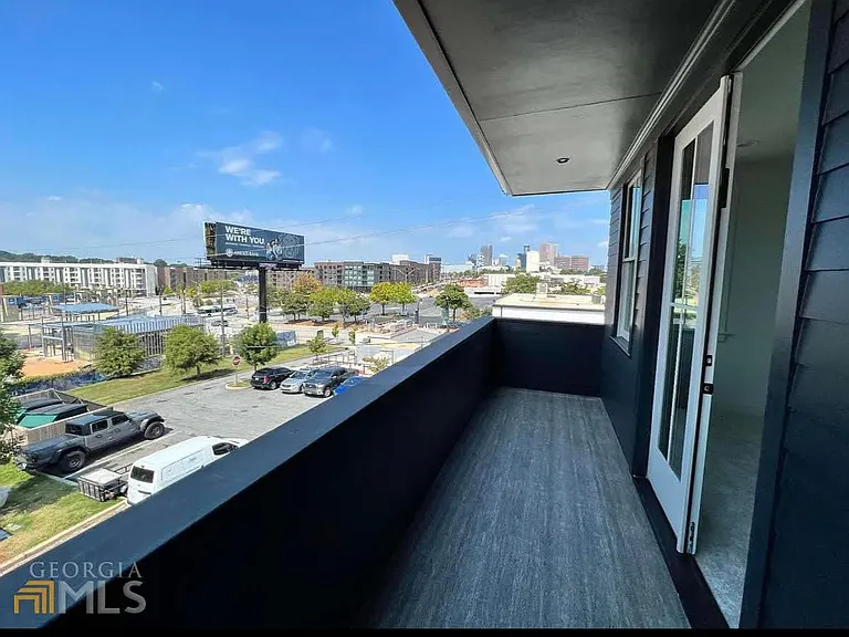 674 Exchange St SE — Photo 13