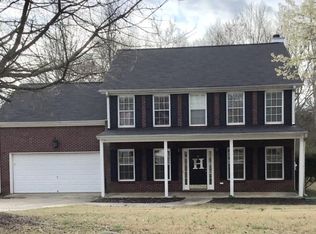 2232 Vintage Oaks Dr, Loganville, GA 30052