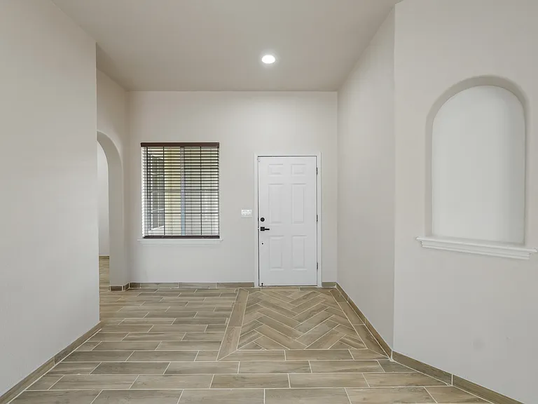 2641 Bearcat Dr — Photo 6