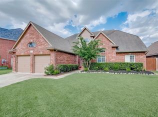 15530 Downford Dr, Tomball, TX 77377