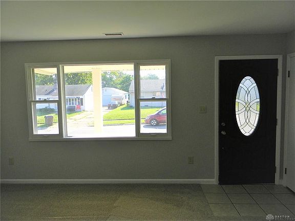 3rd image of 39 Huston Dr
