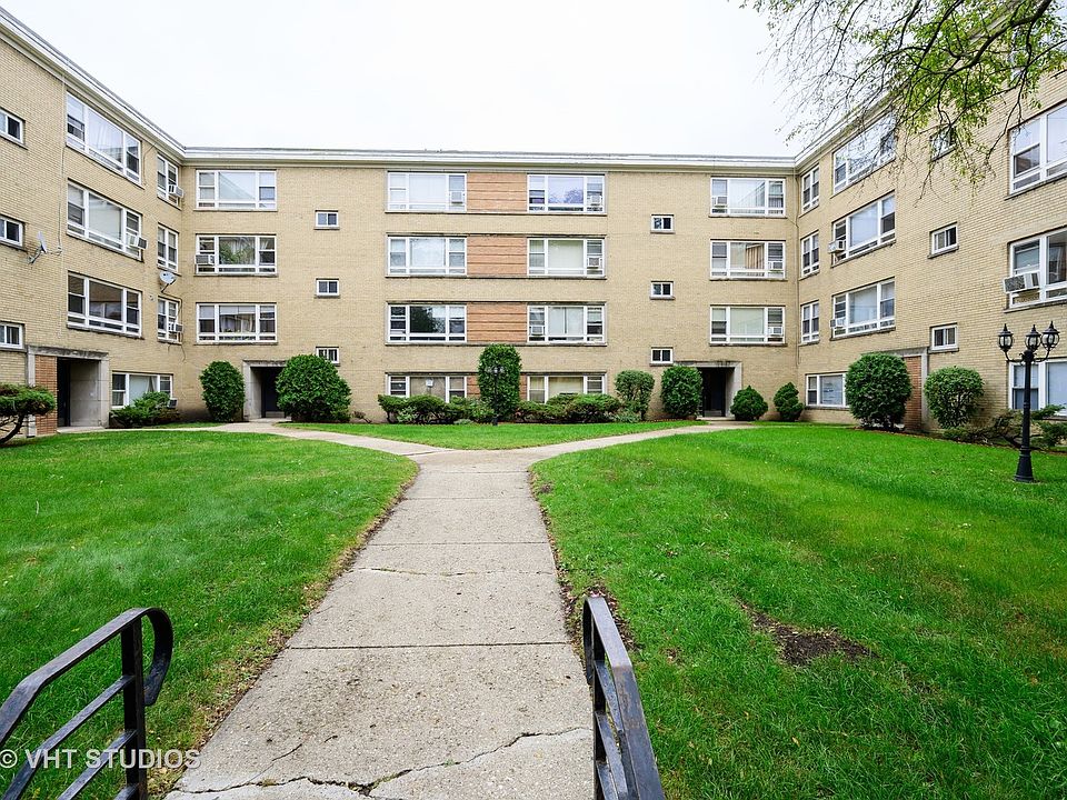 1st image of 6115 N Seeley Ave #2