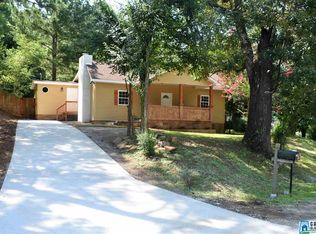 6681 Happy Hollow Rd, Trussville, AL 35173